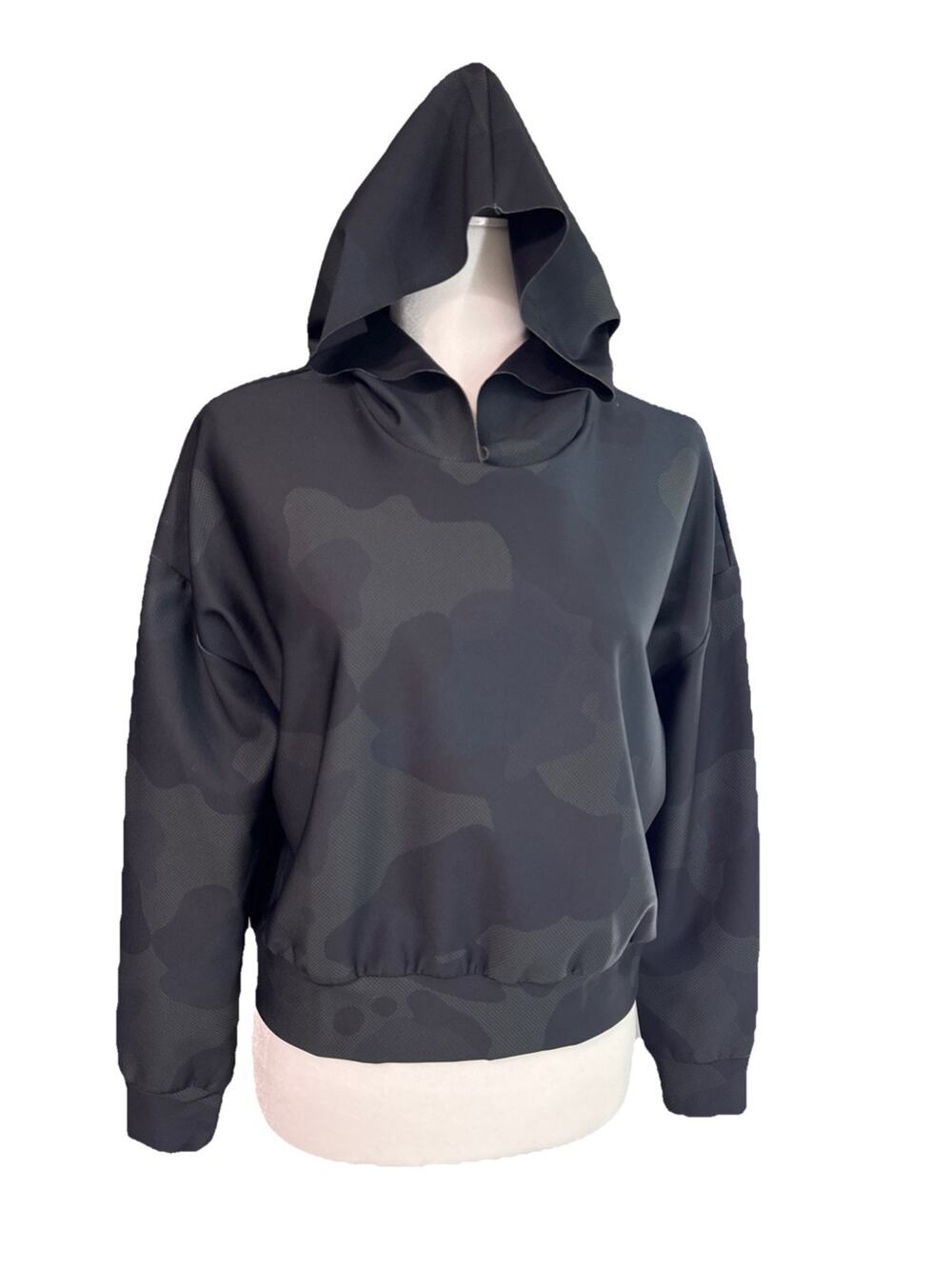 Ultracor Activewear Hoodie Womens M Black Camo Long Sleeve Gym